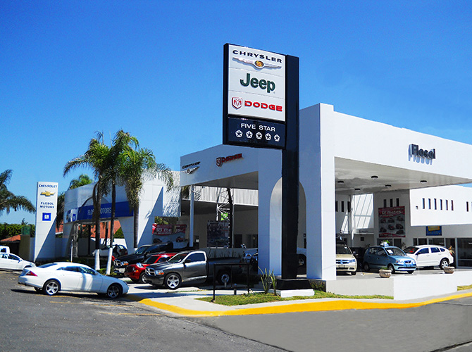 fachada  conjunto  automotriz  arquitectura  concreto  jeep  chrysler  dodge  ocotlan  jalisco