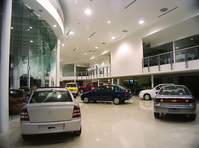 sala  exhibicion  agencia  autos  arquitectura  concreto  chevrolet  guadalajara  jalisco