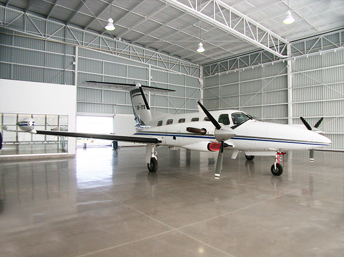 hangar  privado  superficie  concreto  pulido  queretaro  queretaro