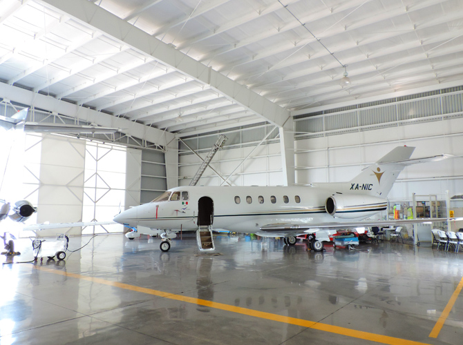 interior  hangar  area  mentenimiento  acabados  de  primera  guadalajara  jalisco