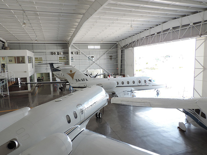 interior  hangar  privado  guadalajara  jalisco